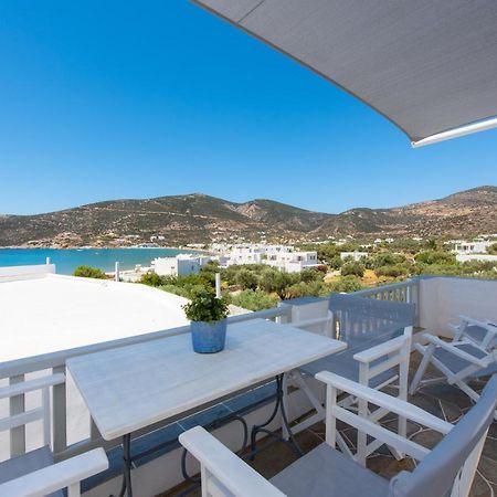 Nefeli'S Guesthouse In Platys Gialos Sifnos Platis Gialos  Bagian luar foto